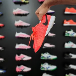 نایک لونارگتو  ( Nike lunargato)